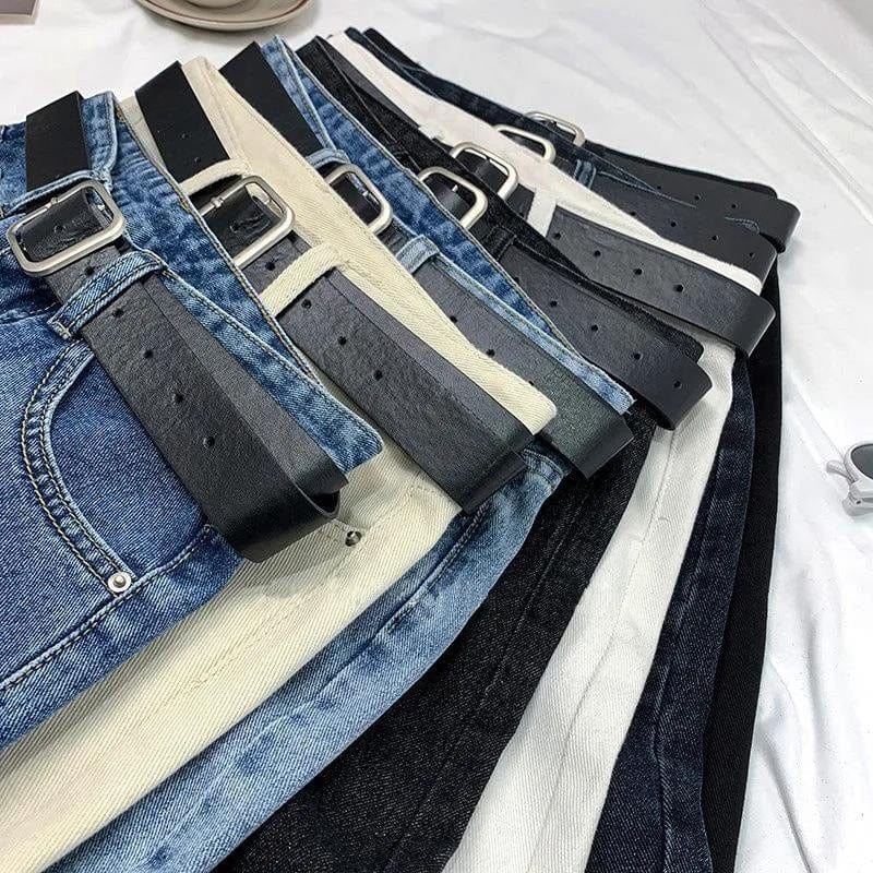 High Waist Slim-Fit Jeans