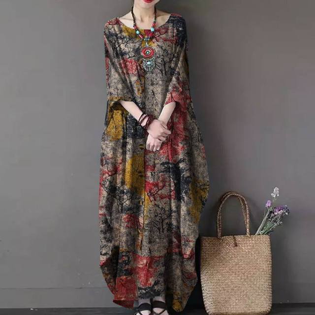 Delilah Vintage Nature Inspired Maxi Dress