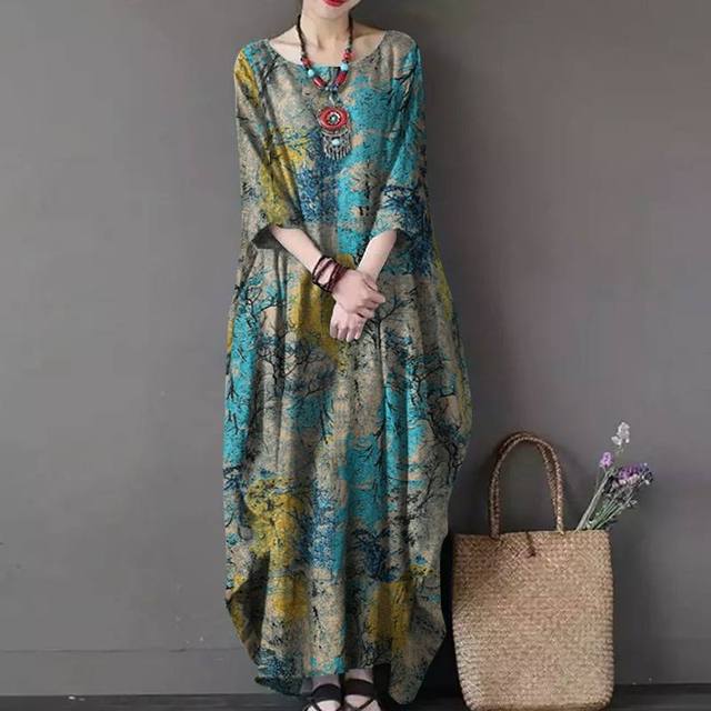 Delilah Vintage Nature Inspired Maxi Dress