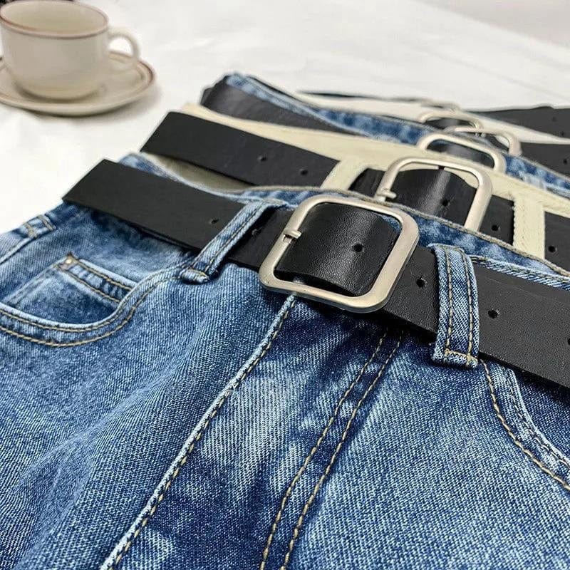 High Waist Slim-Fit Jeans